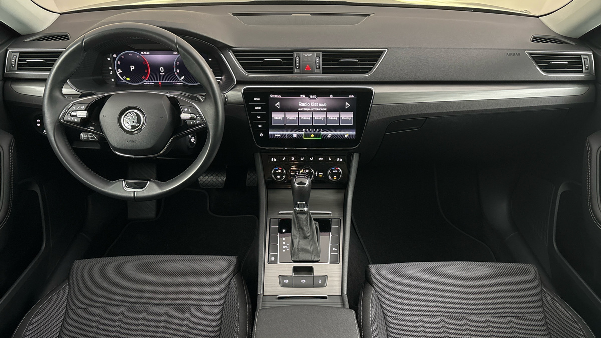 Škoda Superb - 8