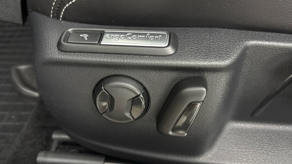 Volkswagen Passat - 21
