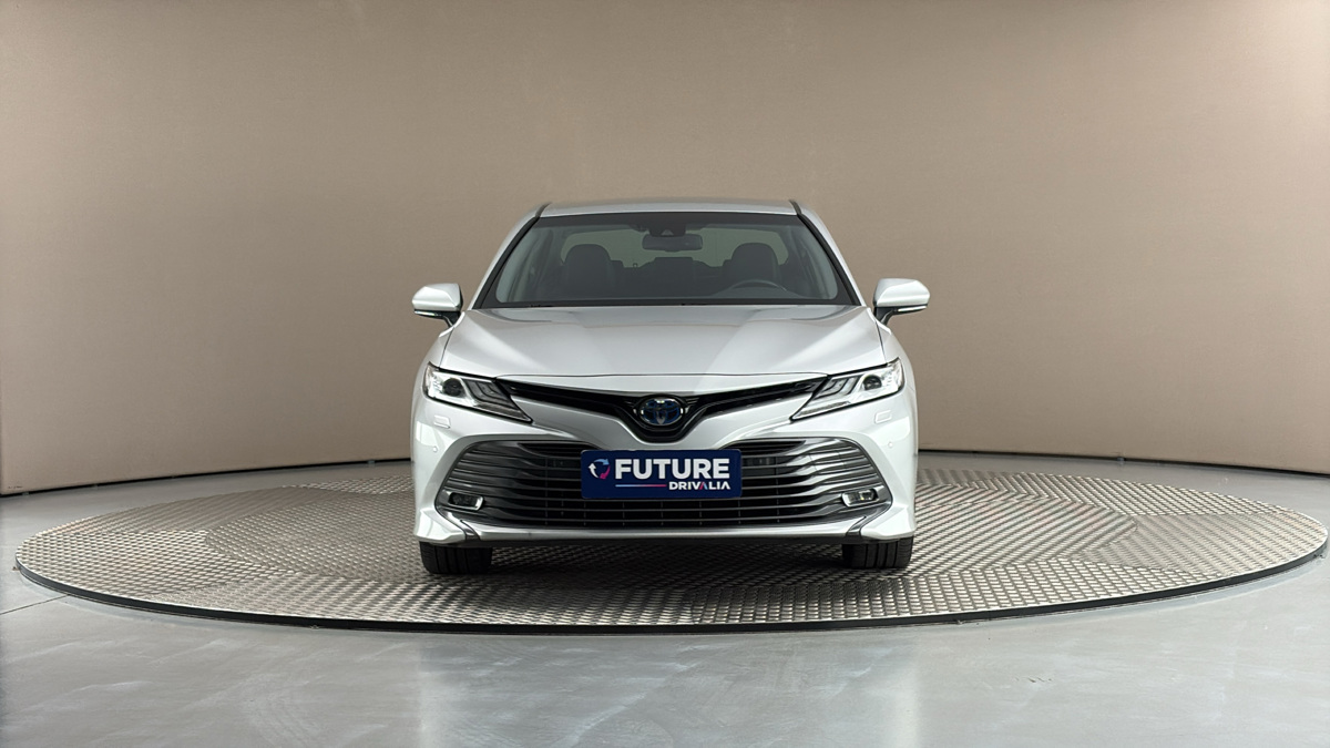 Toyota Camry - 3