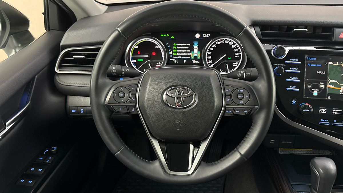 Toyota Camry - 9