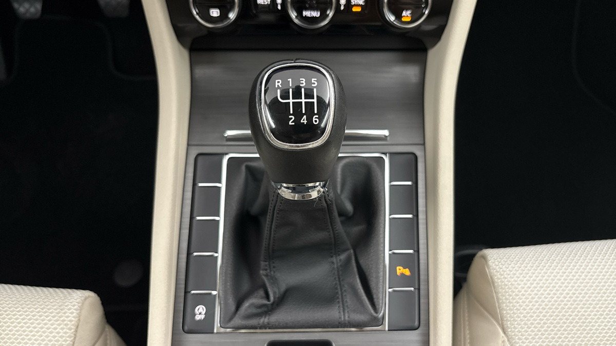 Škoda Superb - 22