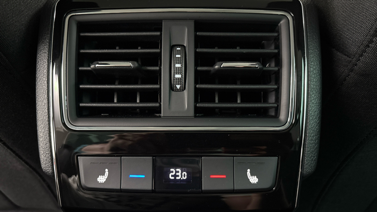 Škoda Superb - 22