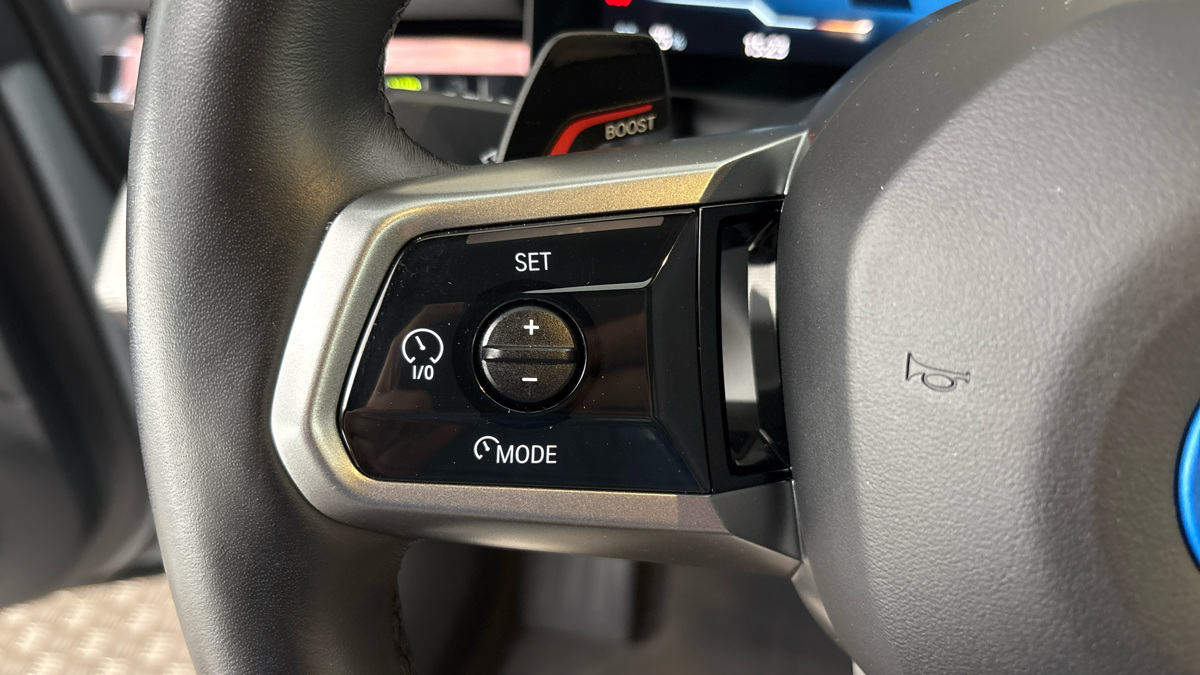 BMW i5 - 14