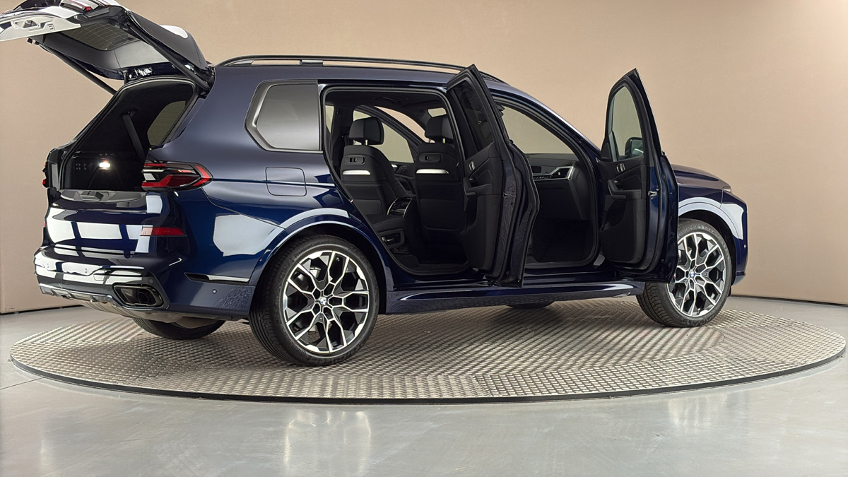 BMW X7 - 6