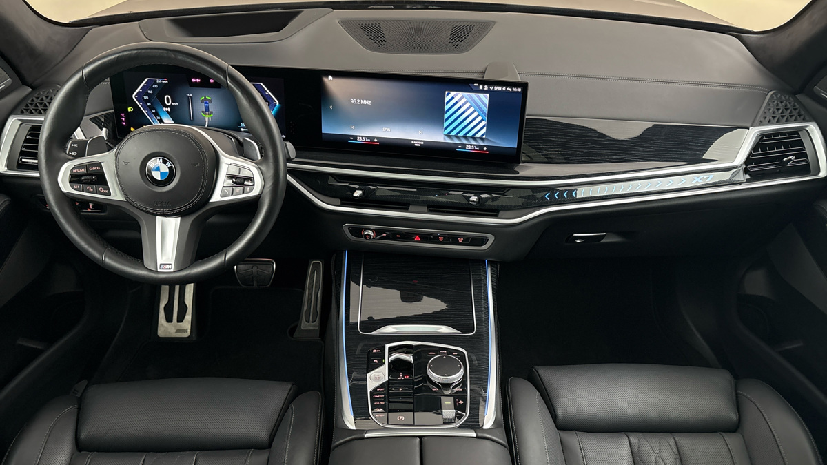 BMW X7 - 8
