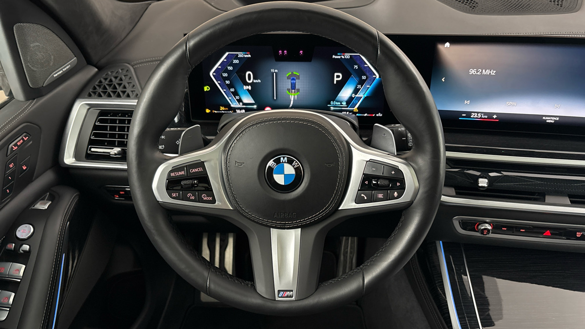 BMW X7 - 9