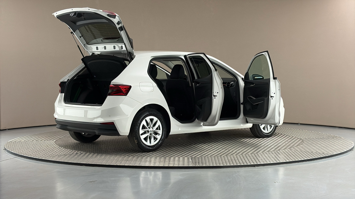Škoda Fabia - 6
