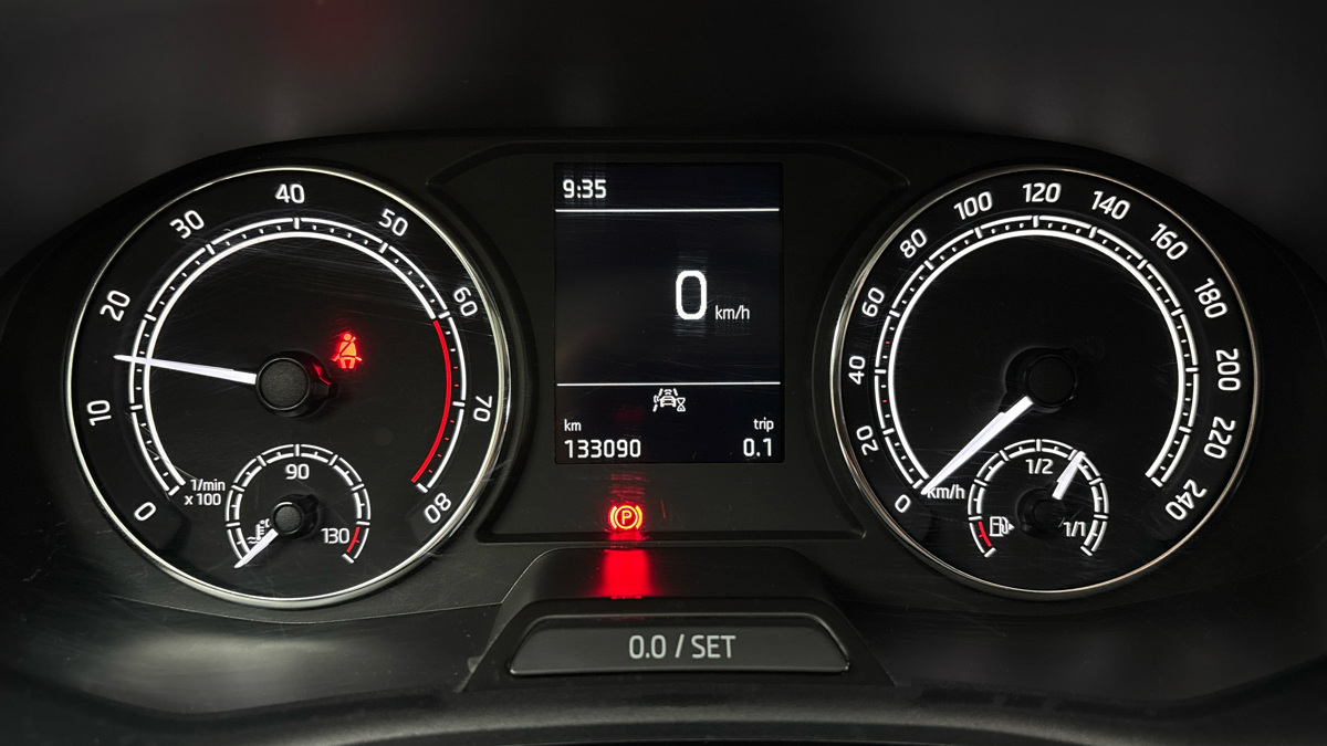 Škoda Fabia - 10