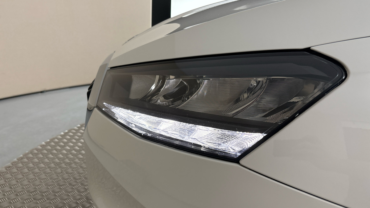 Škoda Fabia - 18