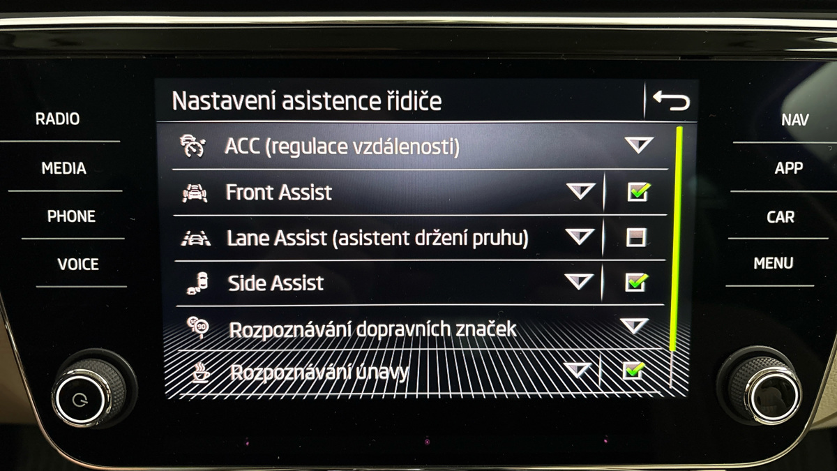 Škoda Superb - 29
