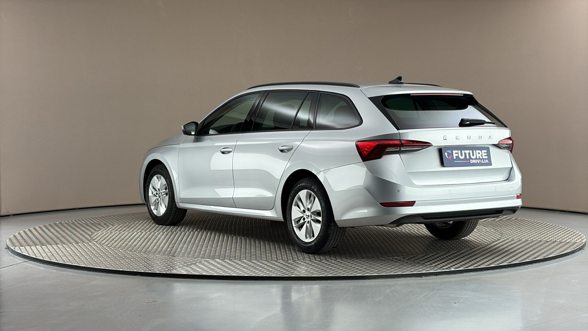 Škoda Octavia - 2