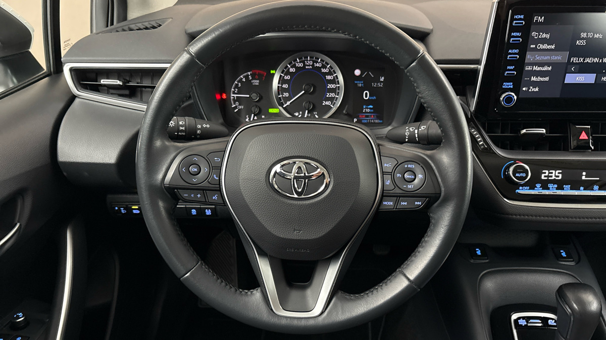 Toyota Corolla - 9