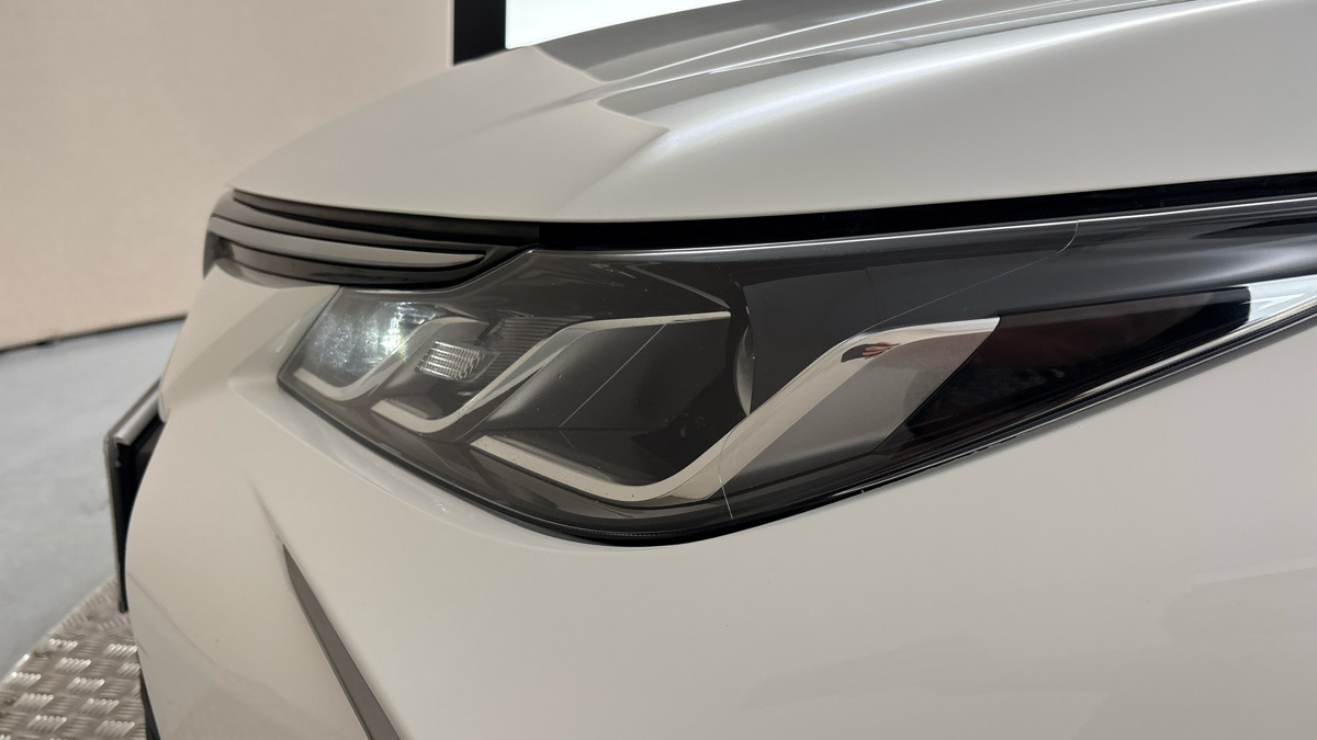 Toyota Corolla - 18