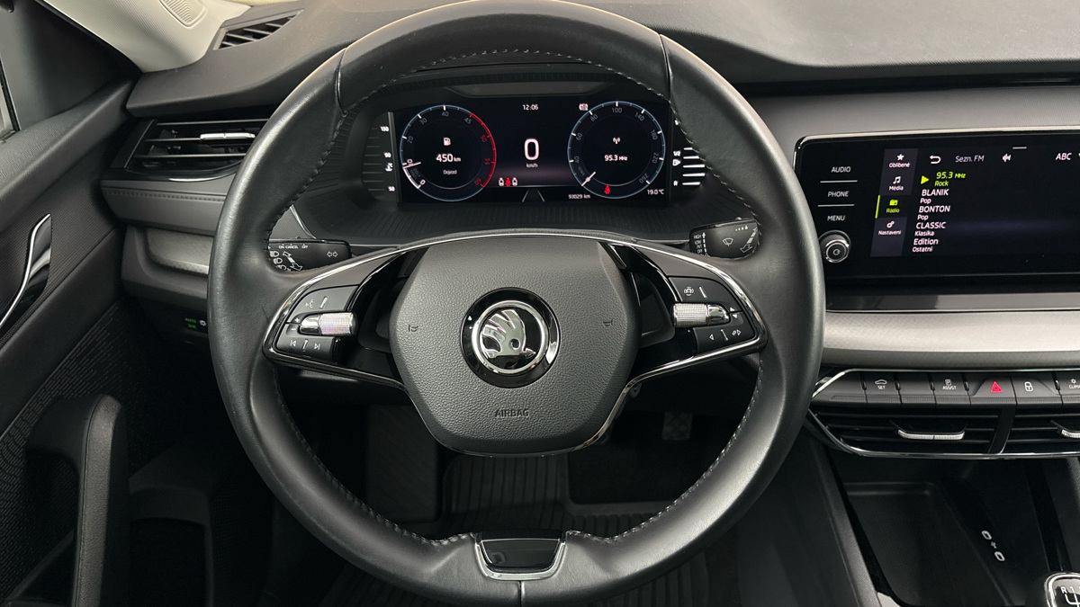 Škoda Octavia - 9