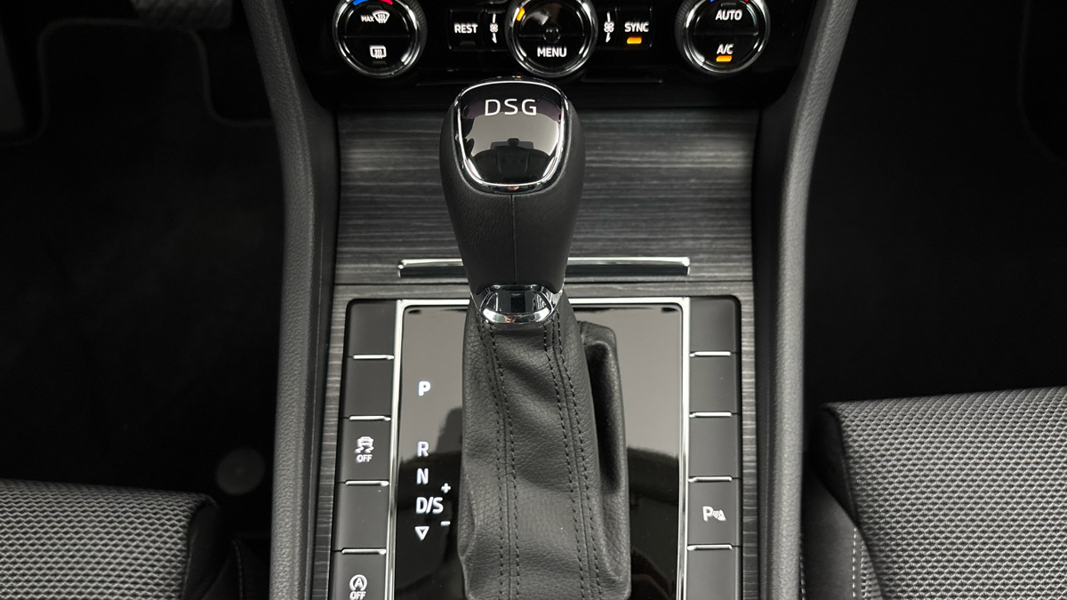 Škoda Superb - 24