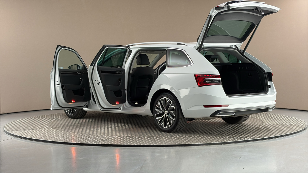 Škoda Superb - 7