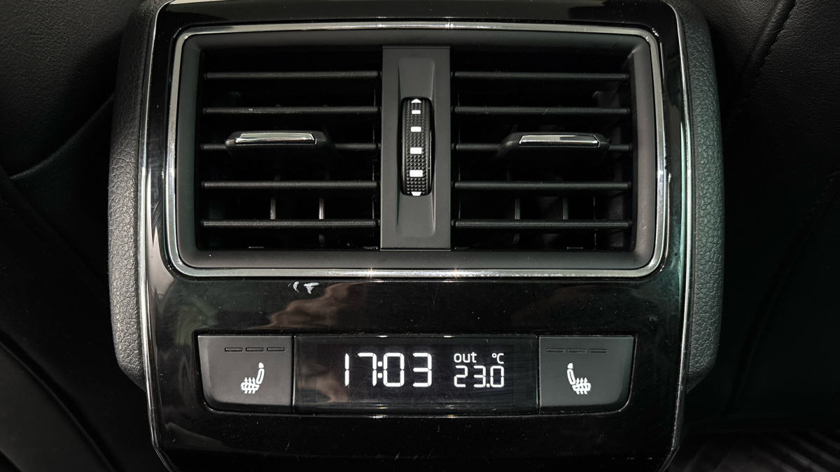 Škoda Superb - 24