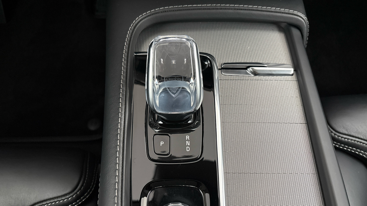 Volvo XC90 - 26