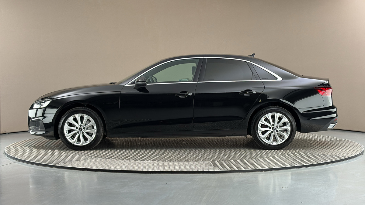 Audi A4 - 4