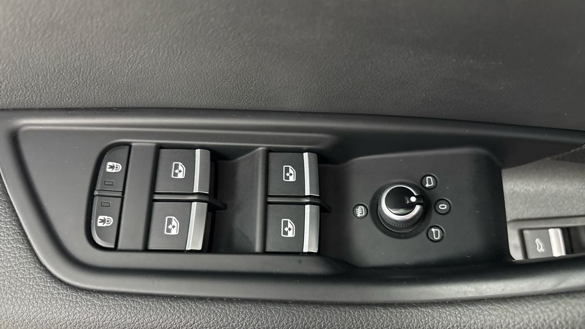Audi A4 - 24
