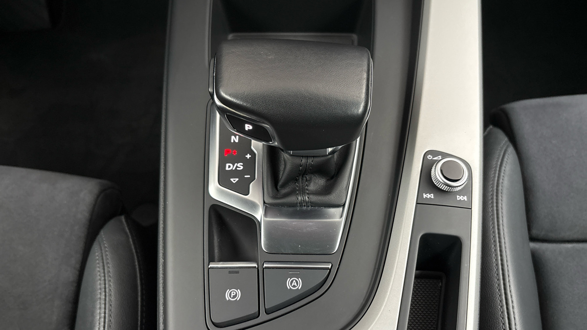 Audi A4 - 25