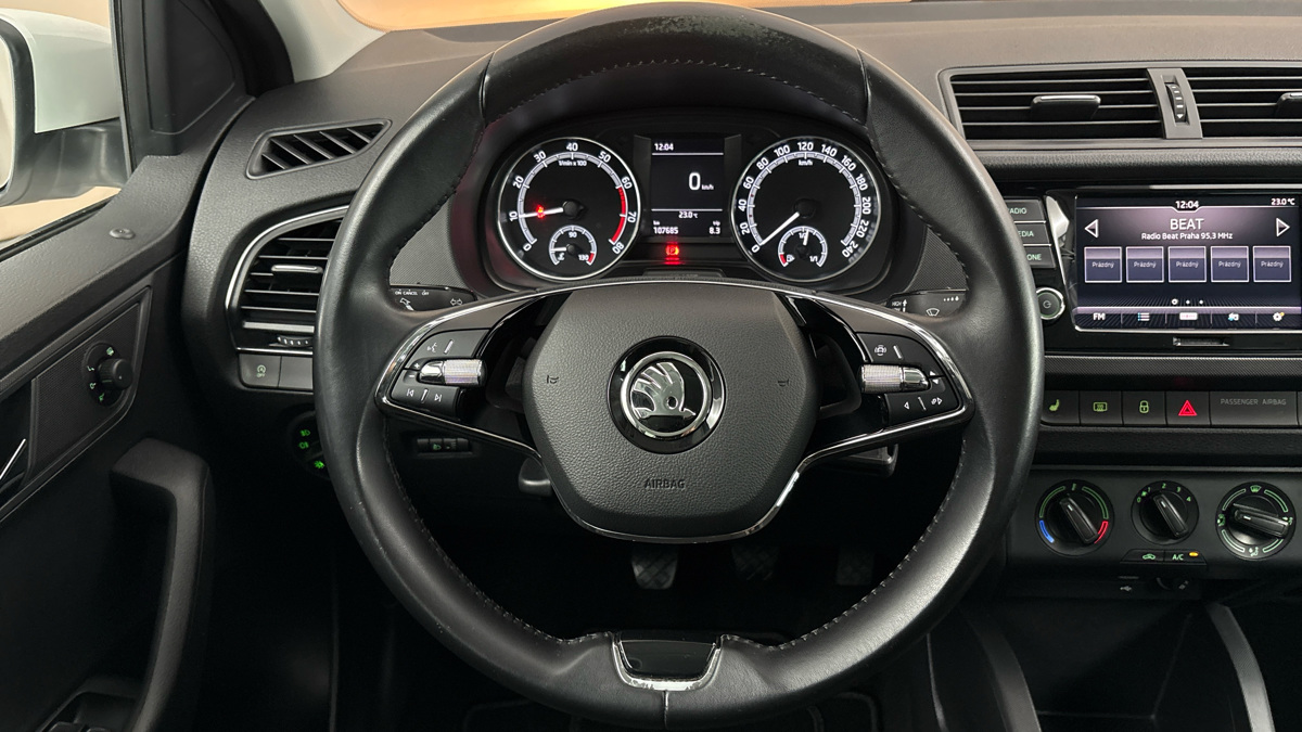 Škoda Fabia - 9