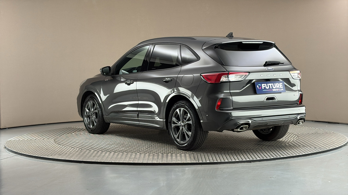 Ford Kuga - 2