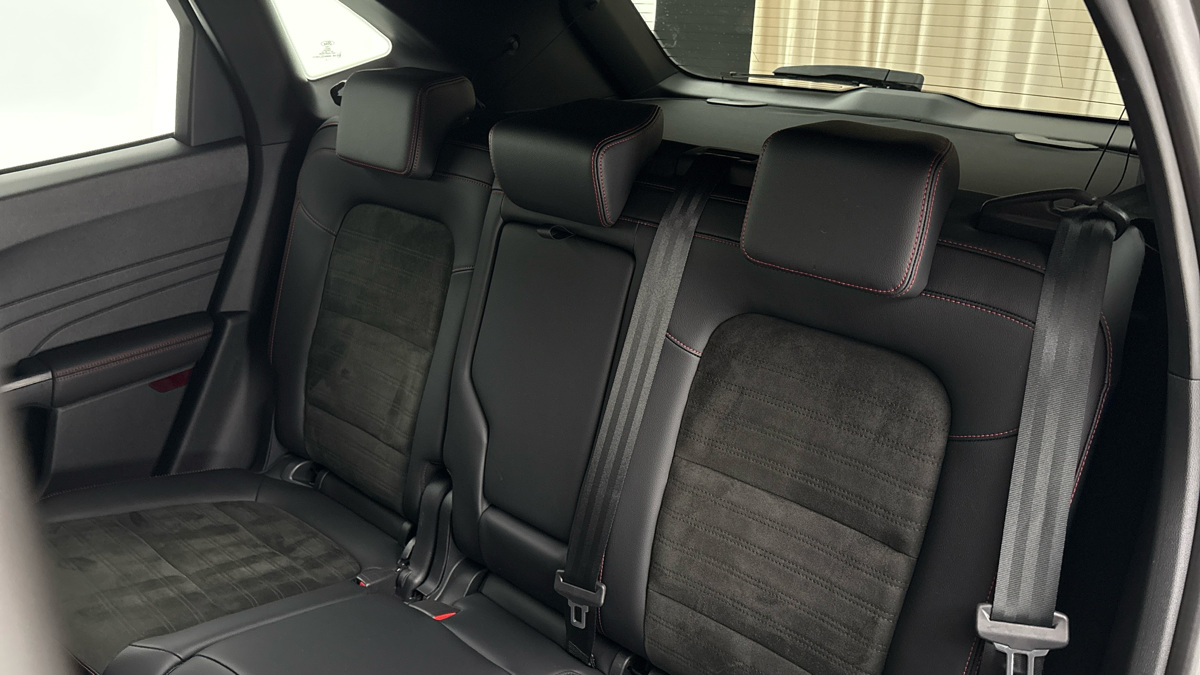 Ford Kuga - 16