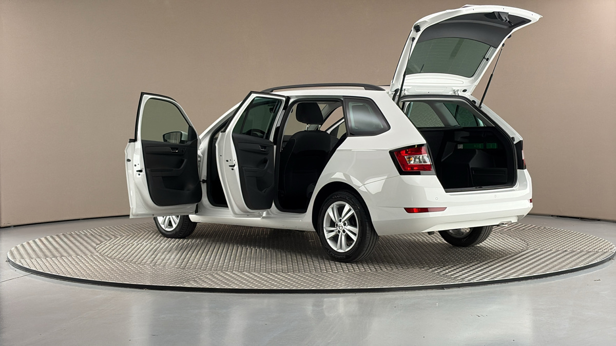 Škoda Fabia - 7