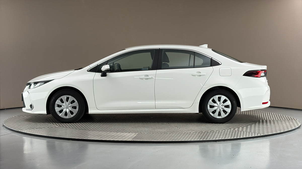 Toyota Corolla - 4