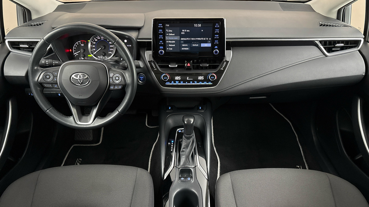 Toyota Corolla - 8