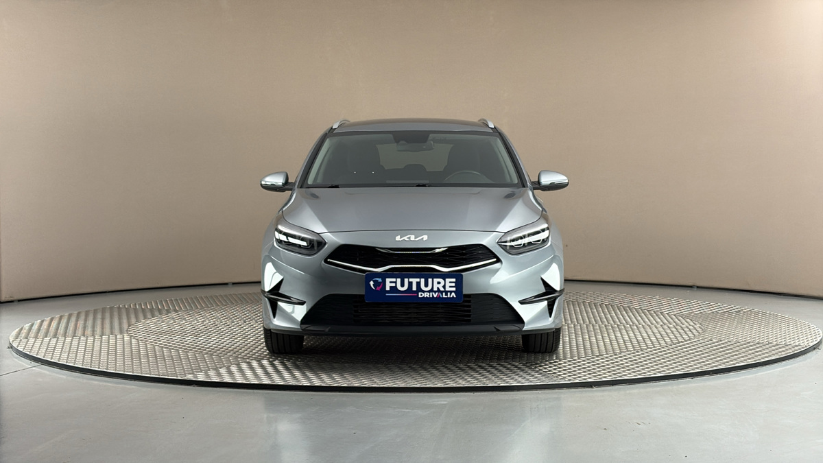 Kia Ceed - 3