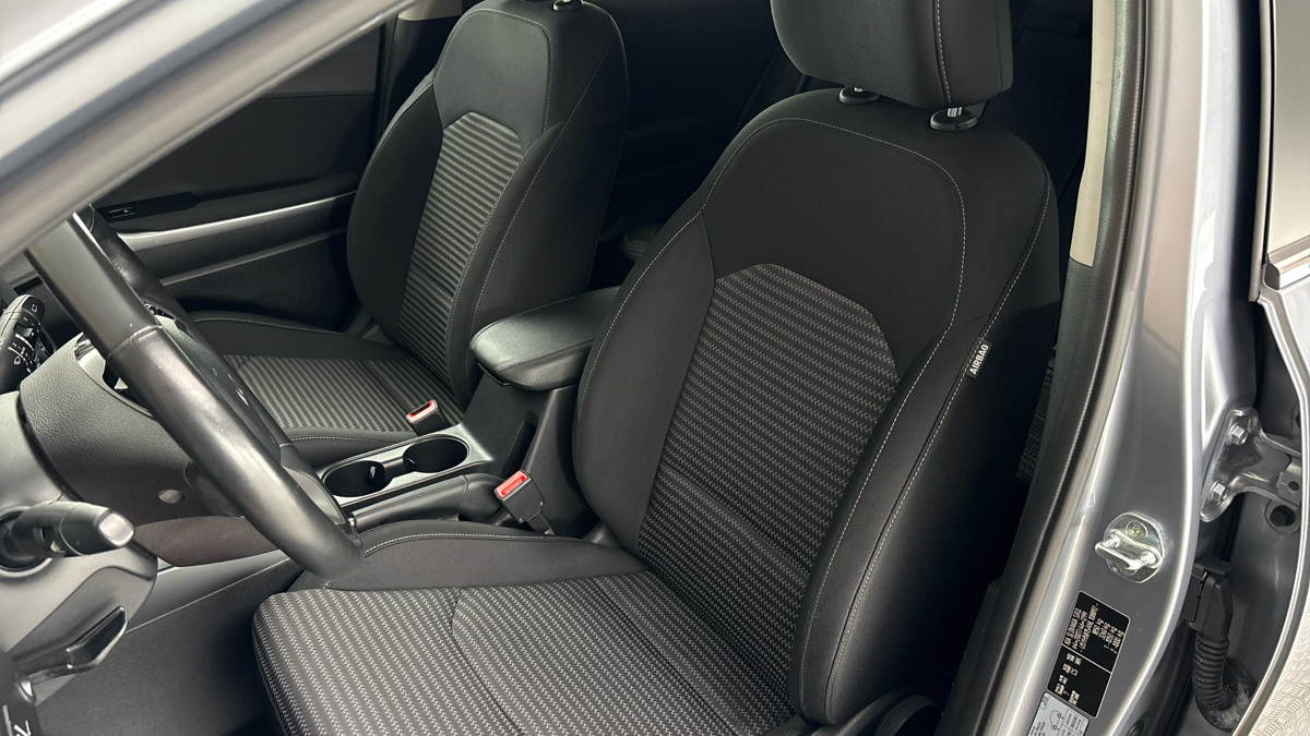 Kia Ceed - 15