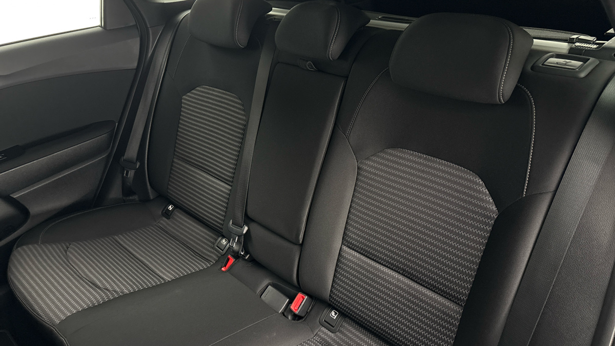 Kia Ceed - 16