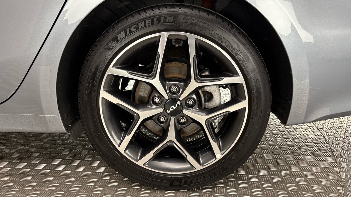 Kia Ceed - 19