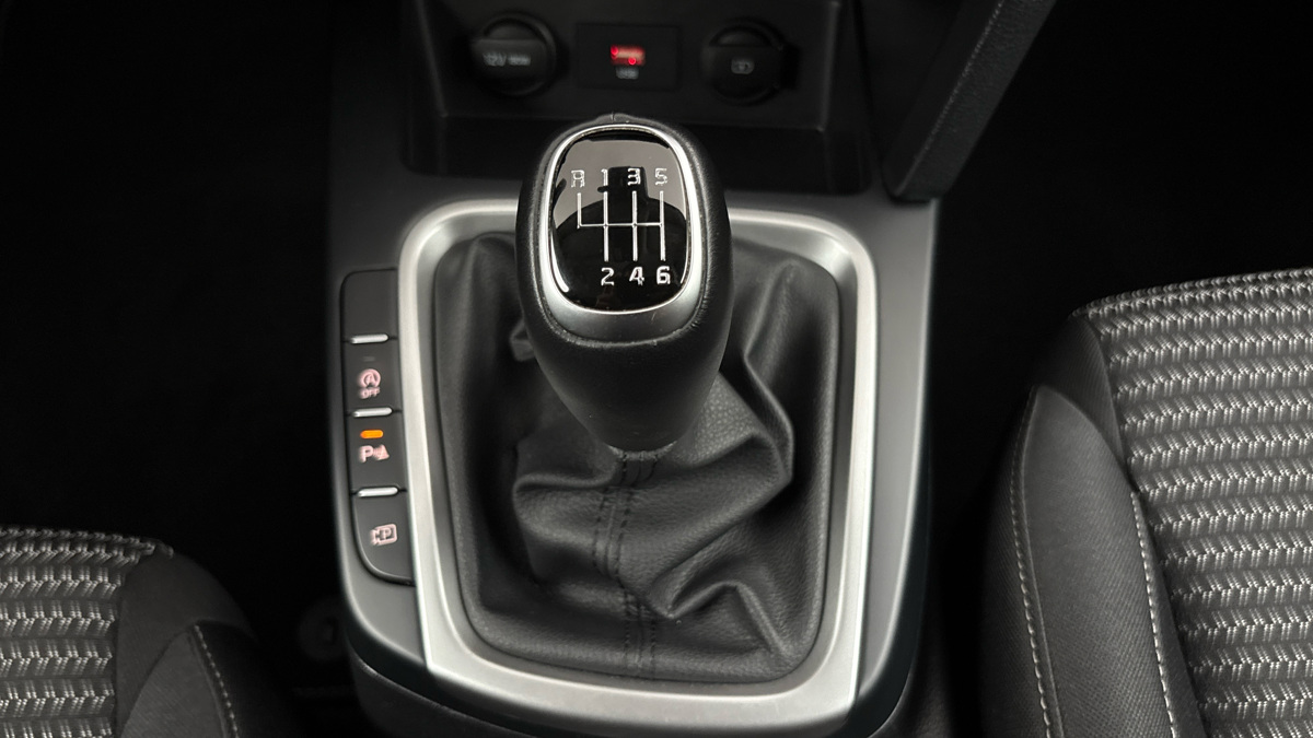 Kia Ceed - 23
