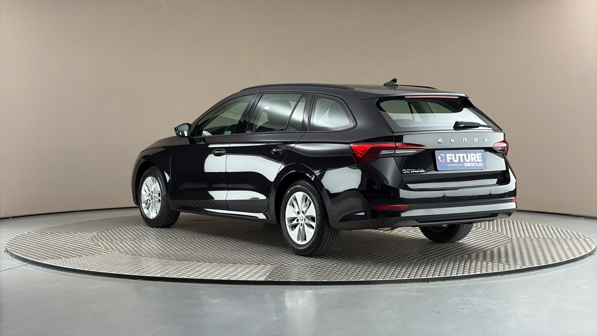 Škoda Octavia - 2