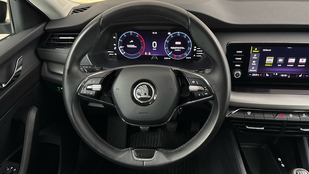 Škoda Octavia - 9