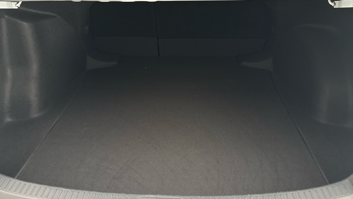 Toyota Corolla - 17