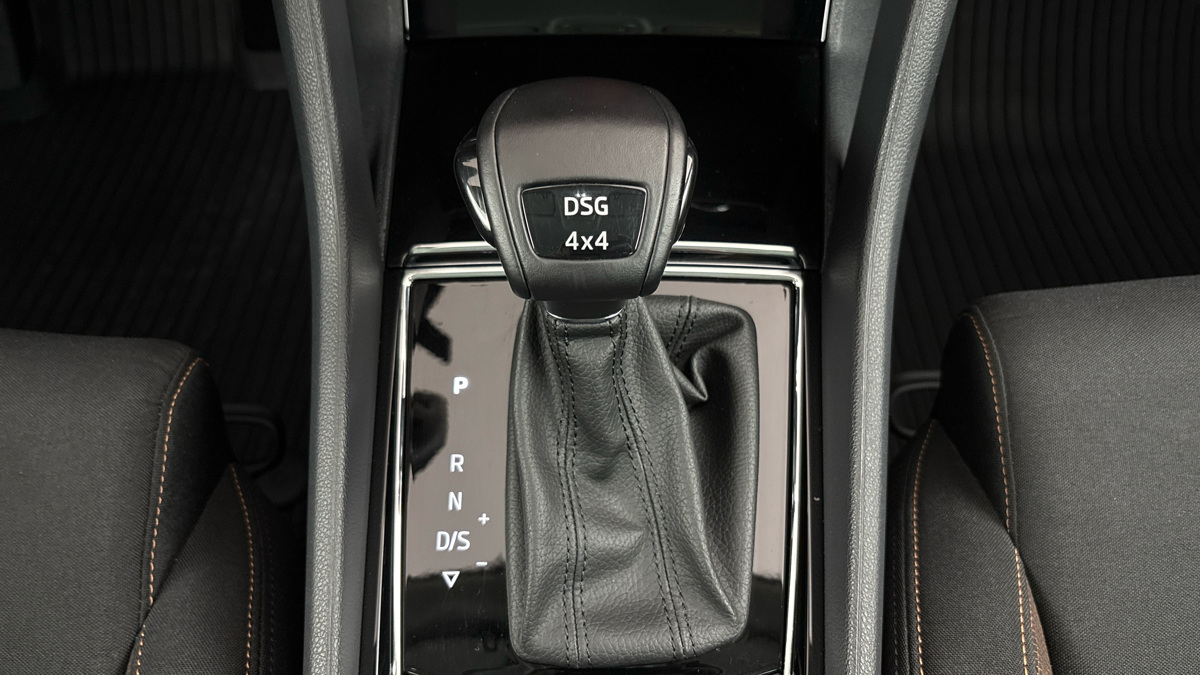 Škoda Karoq - 25