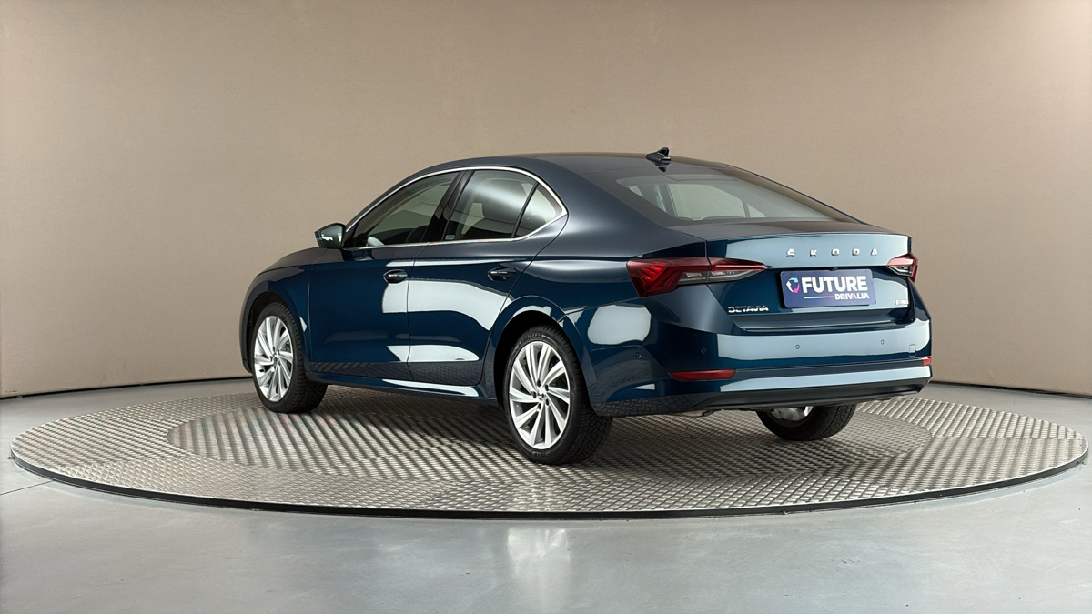 Škoda Octavia - 2