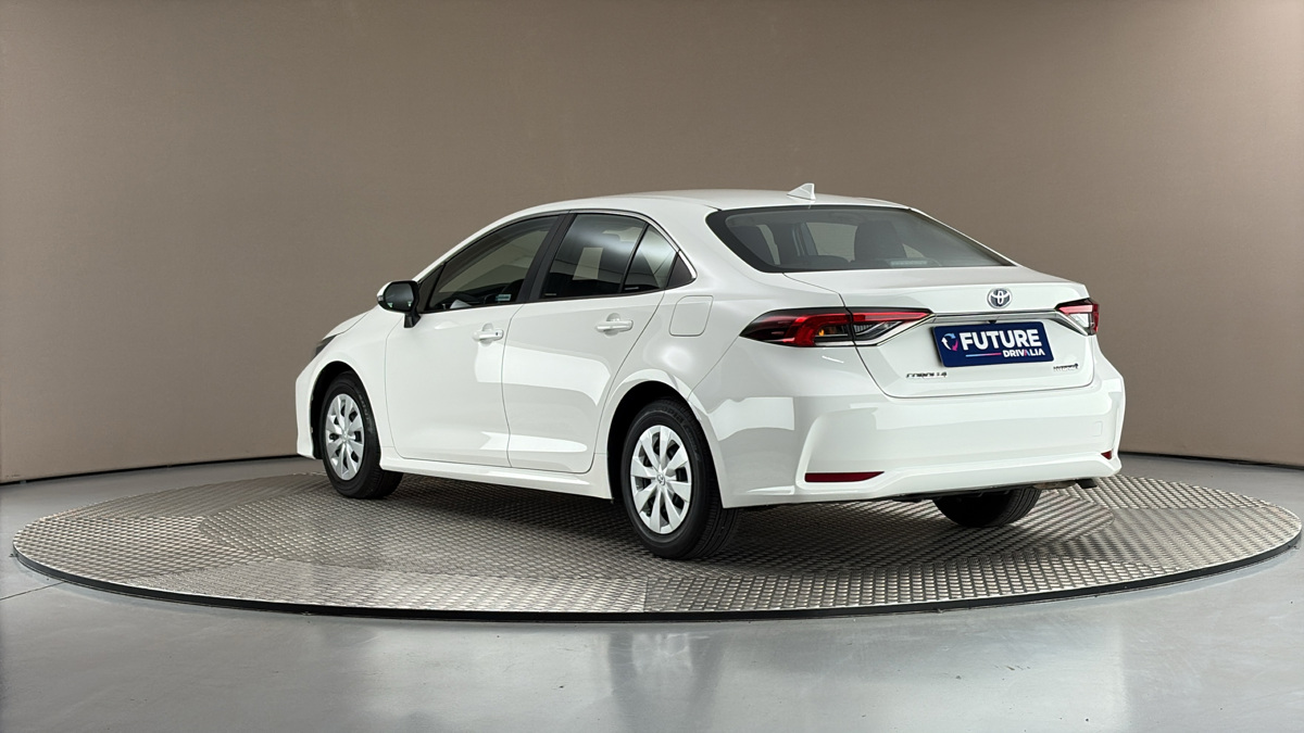 Toyota Corolla - 2