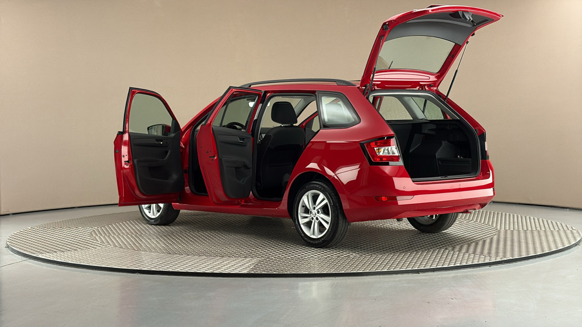 Škoda Fabia - 7