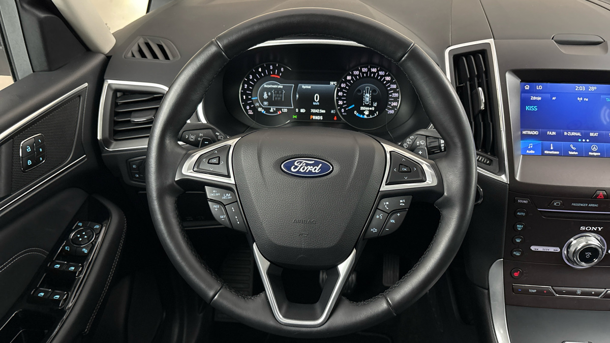 Ford Galaxy - 9