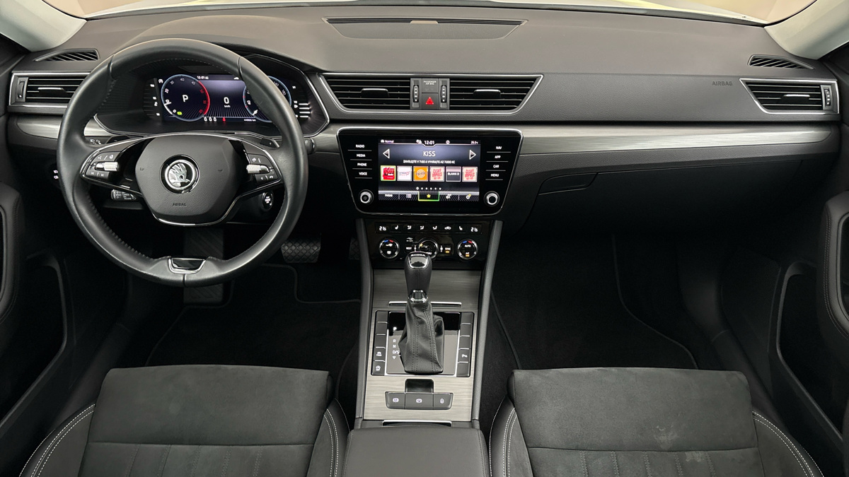 Škoda Superb - 8