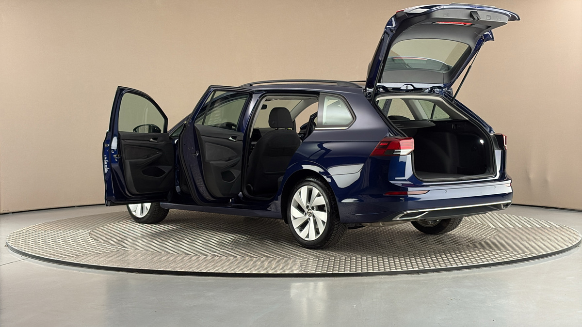 Volkswagen Golf - 7