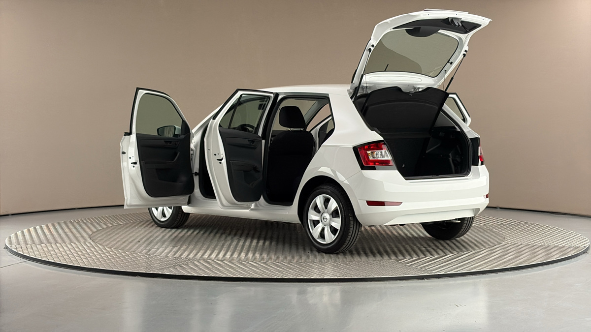 Škoda Fabia - 7