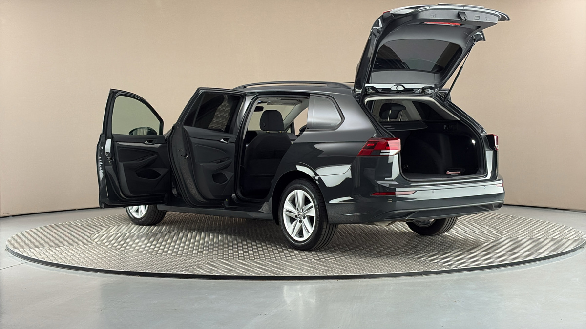 Volkswagen Golf - 7