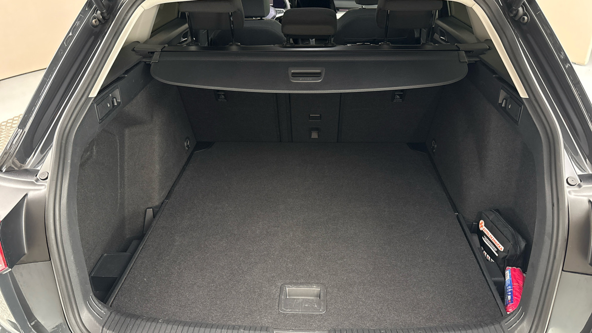 Volkswagen Golf - 17