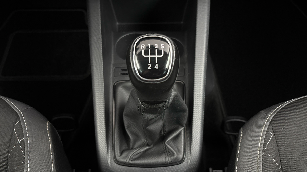 Škoda Fabia - 23